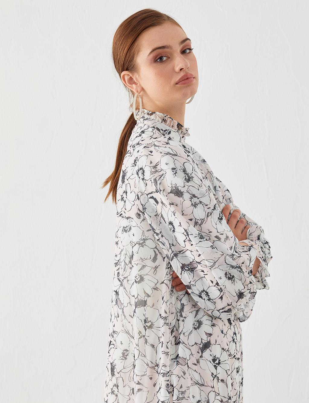 Fırfır Yakalı Floral Desenli Elbise Pudra