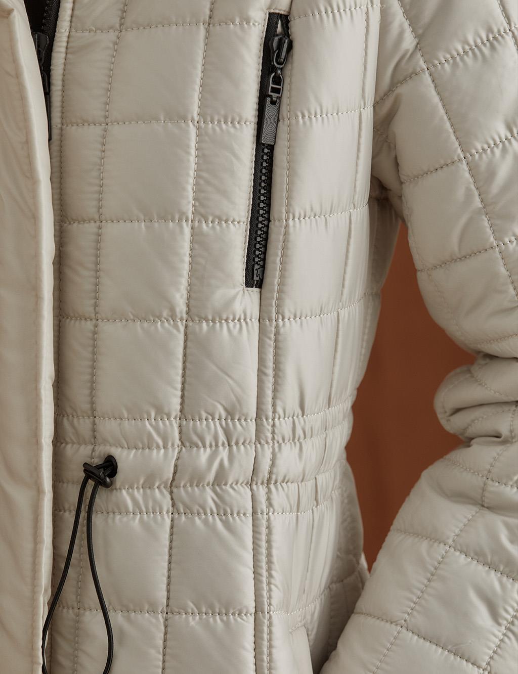  Square Slice Quilted Inflatable Coat Light Grey