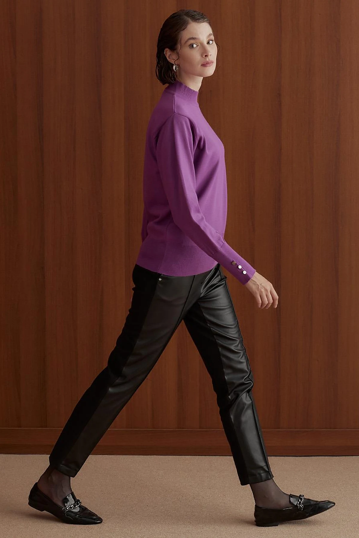 Basic Knit Sweater in Fuchsia