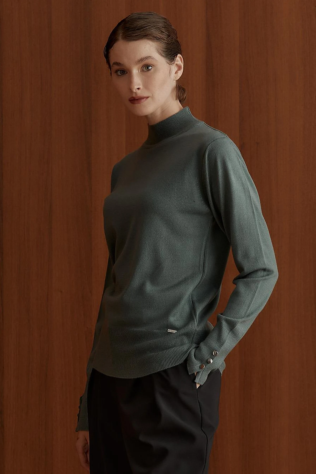 Basic Knit Sweater Musty Green