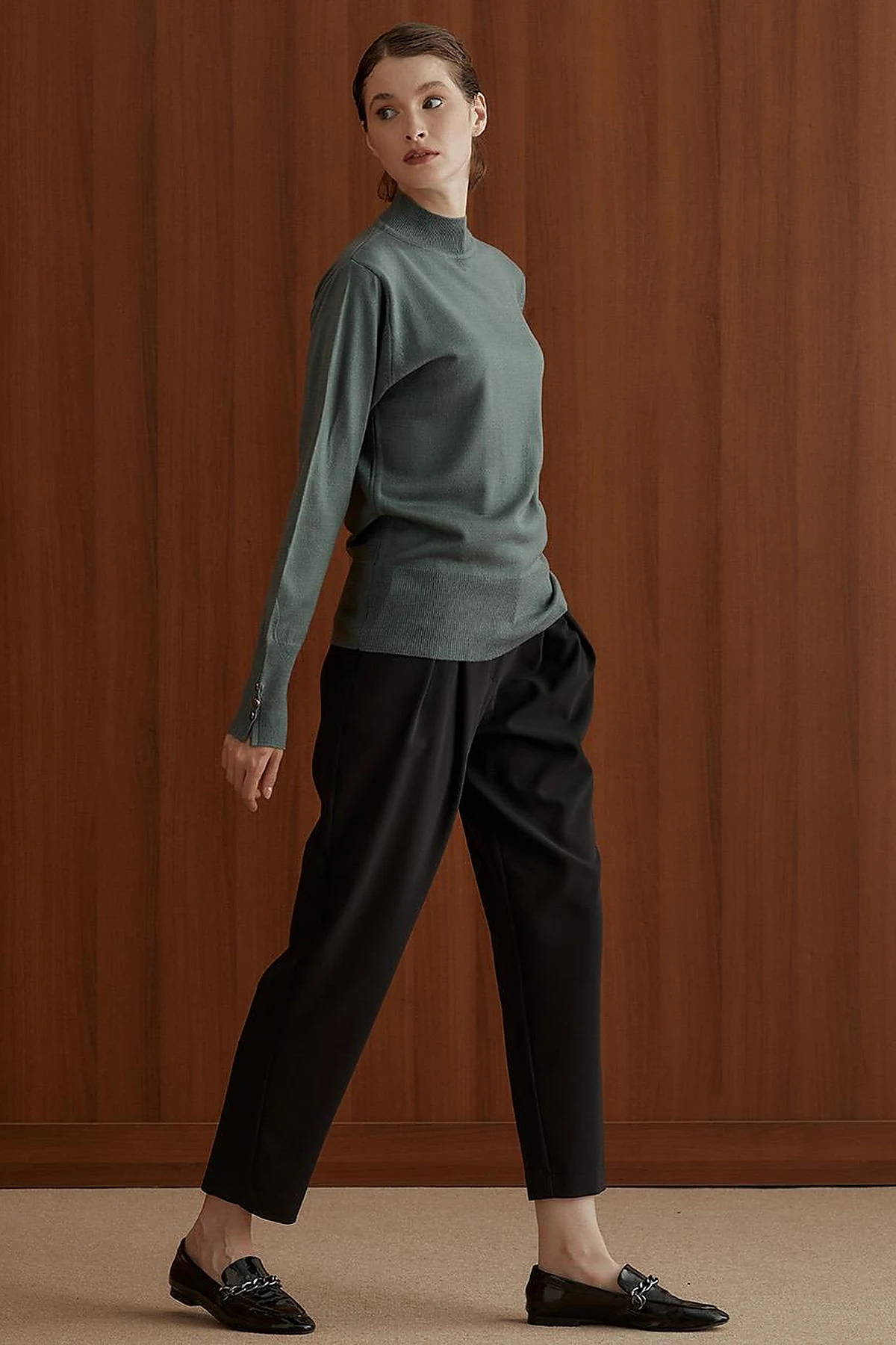 Basic Knit Sweater Musty Green