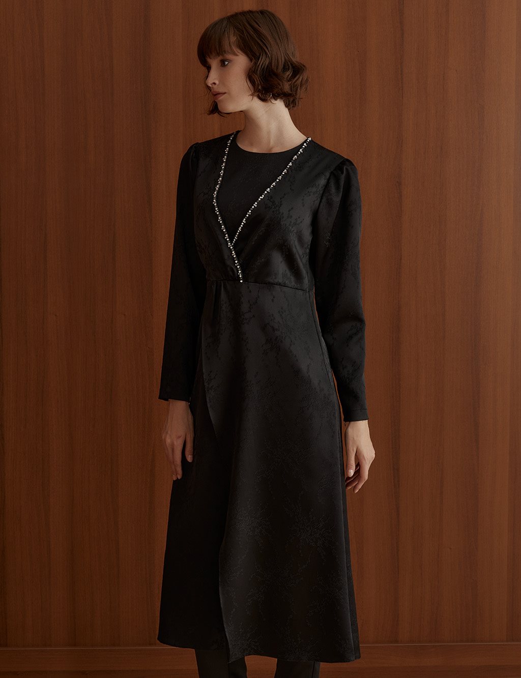 Stone Embroidered Jacquard Tunic Black