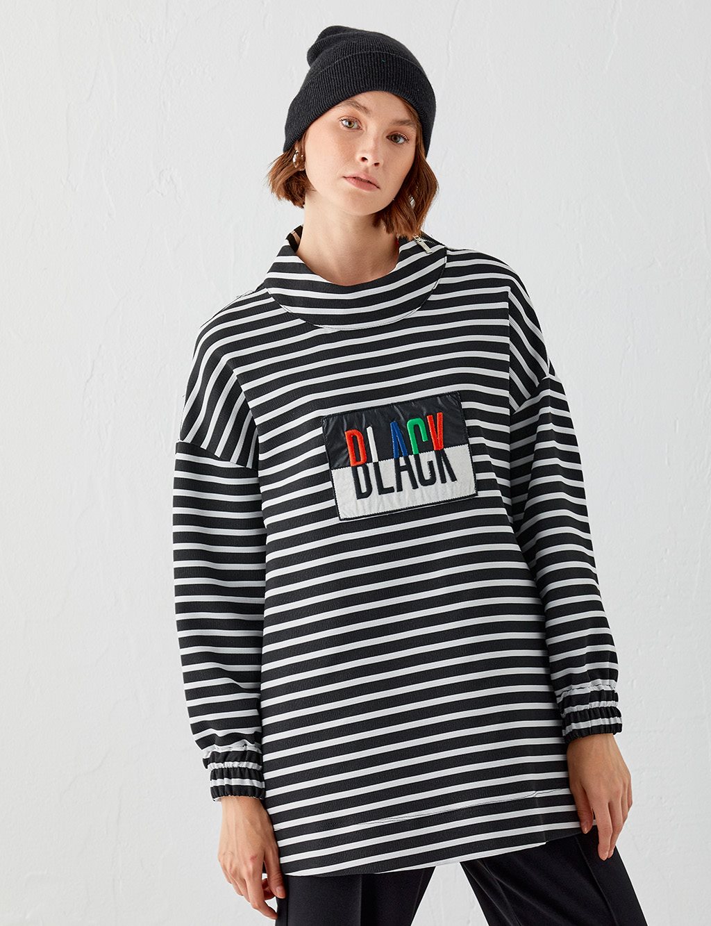 Striped Low Sleeve Sweatshirt Black
