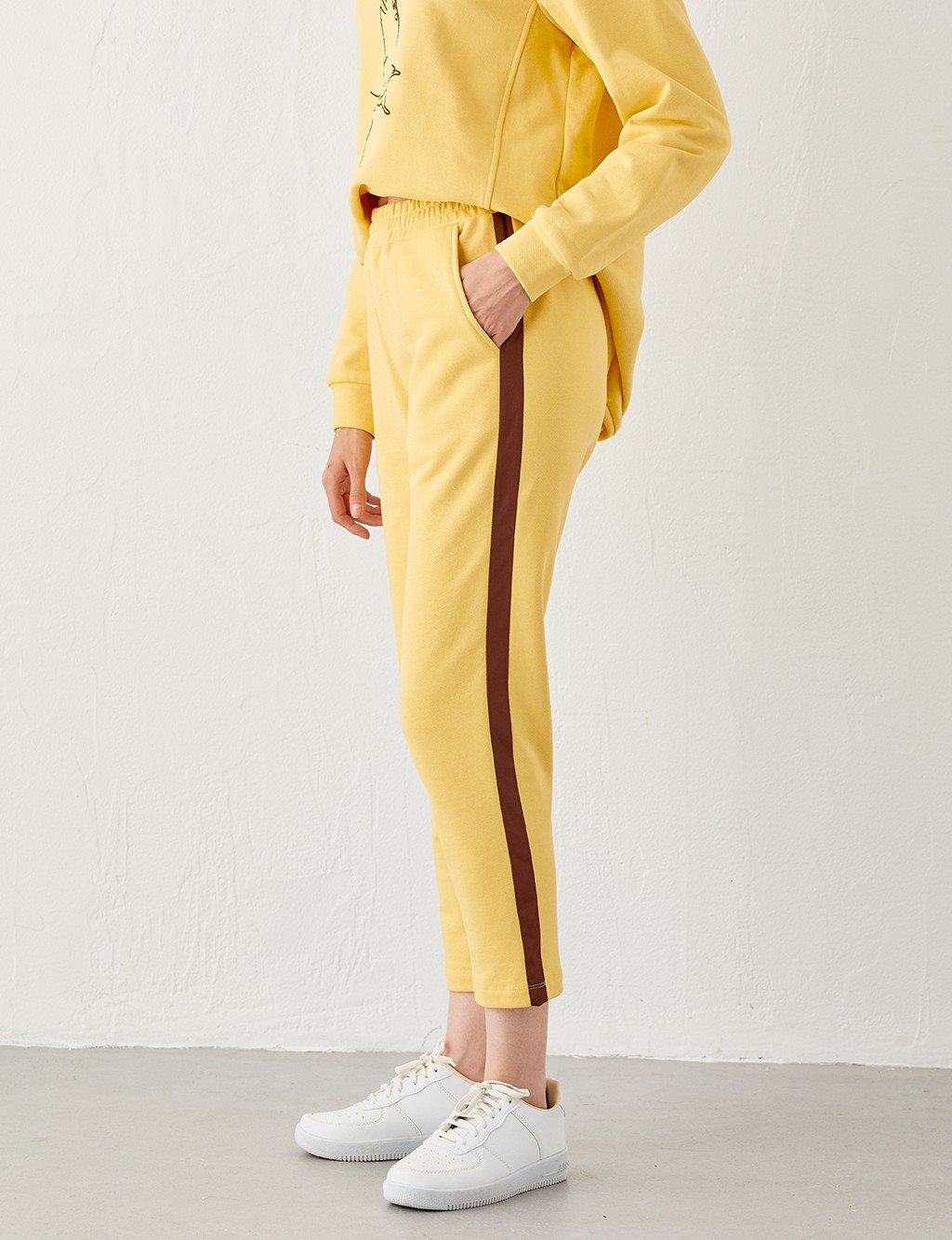 Striped Casual Pants Yellow