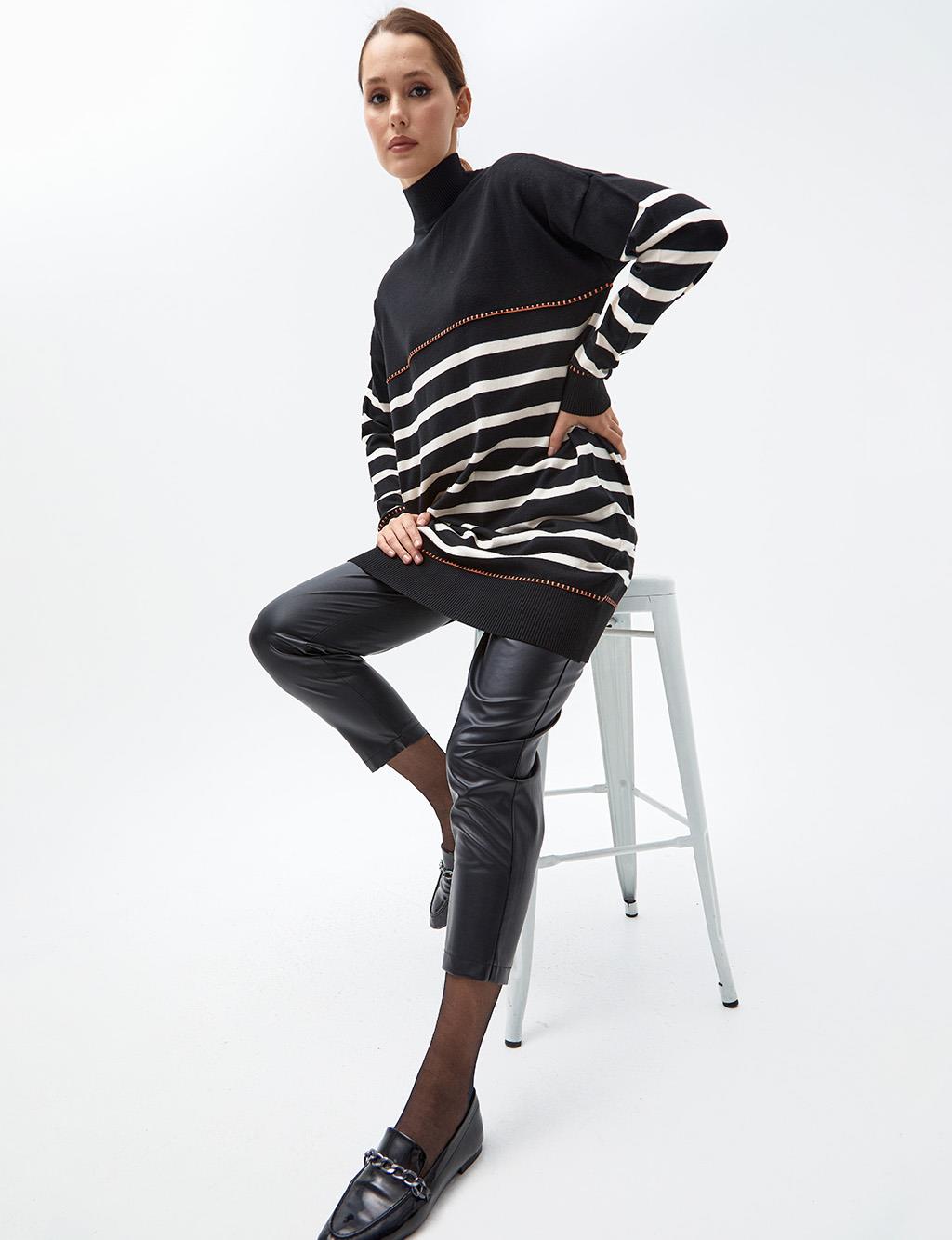 Striped Half Turtleneck Knitwear Tunic Black