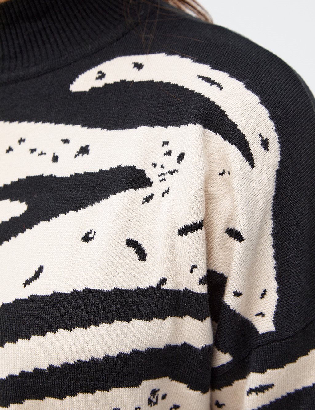 Abstract Pattern Knitwear Tunic Black