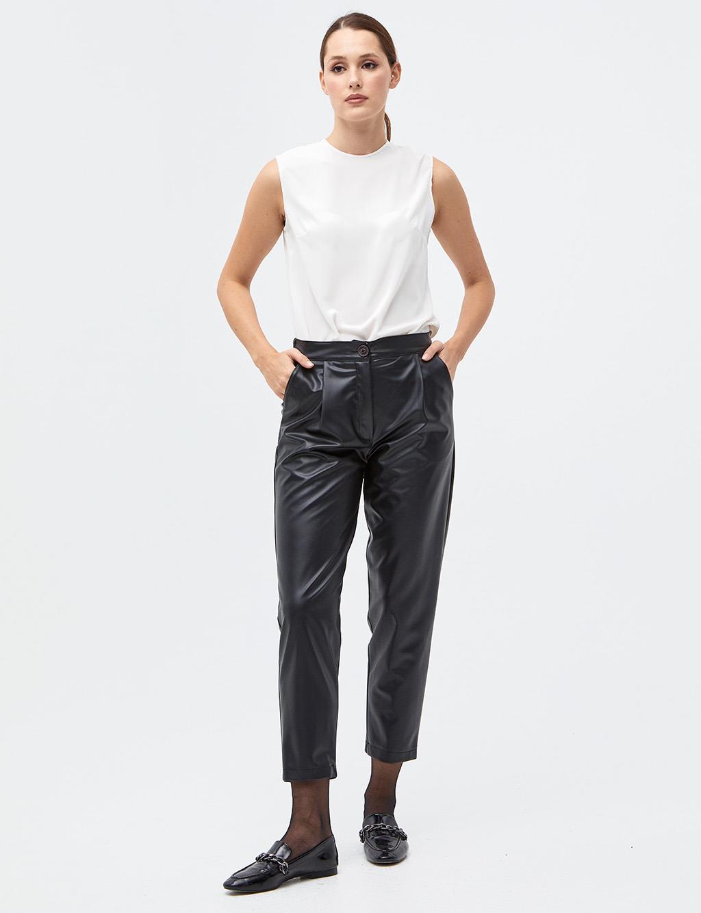 Pleated Faux Leather Pants Black