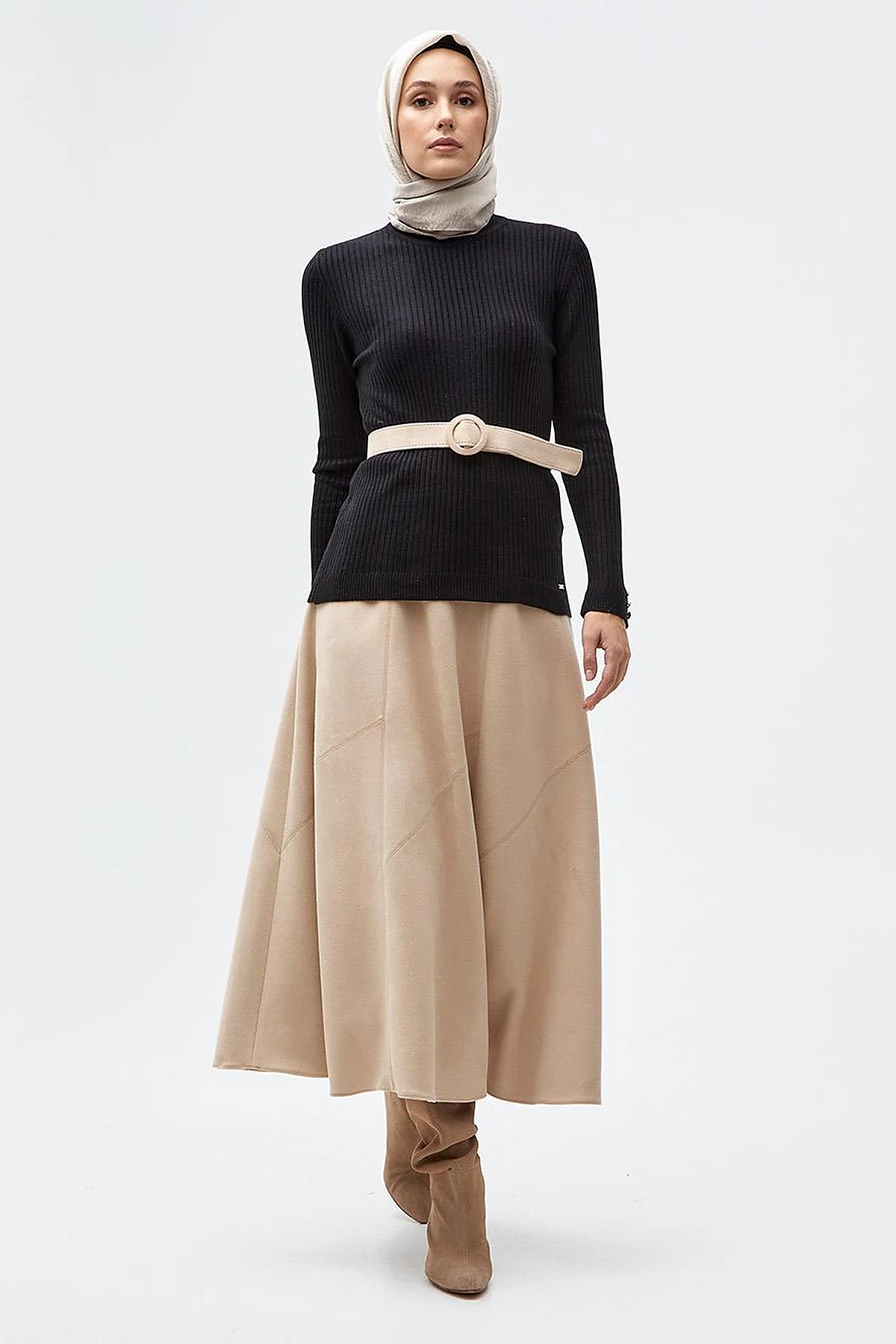 Zero Collar Ribbed Knitted Sweater Black