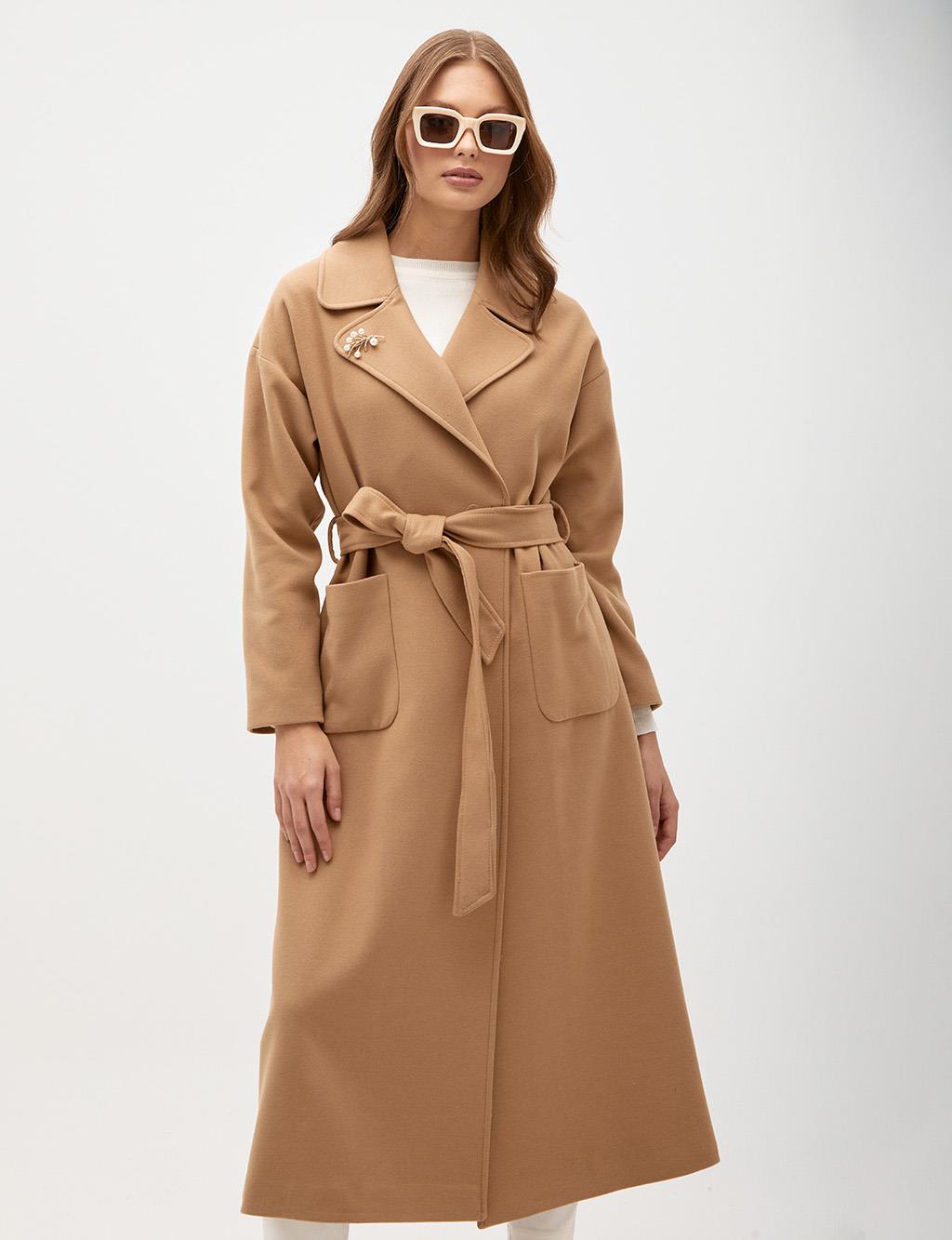 Double Pocketed Double Breasted Coat Beige