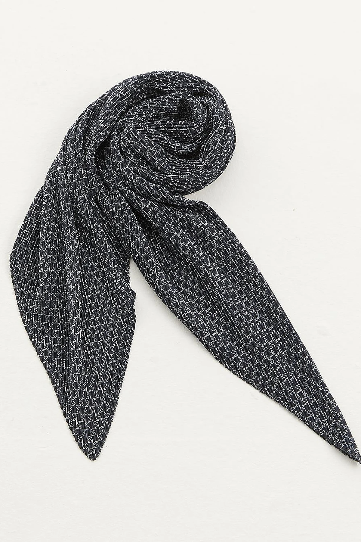 Zincir Monogram Piliseli Eşarp Lacivert