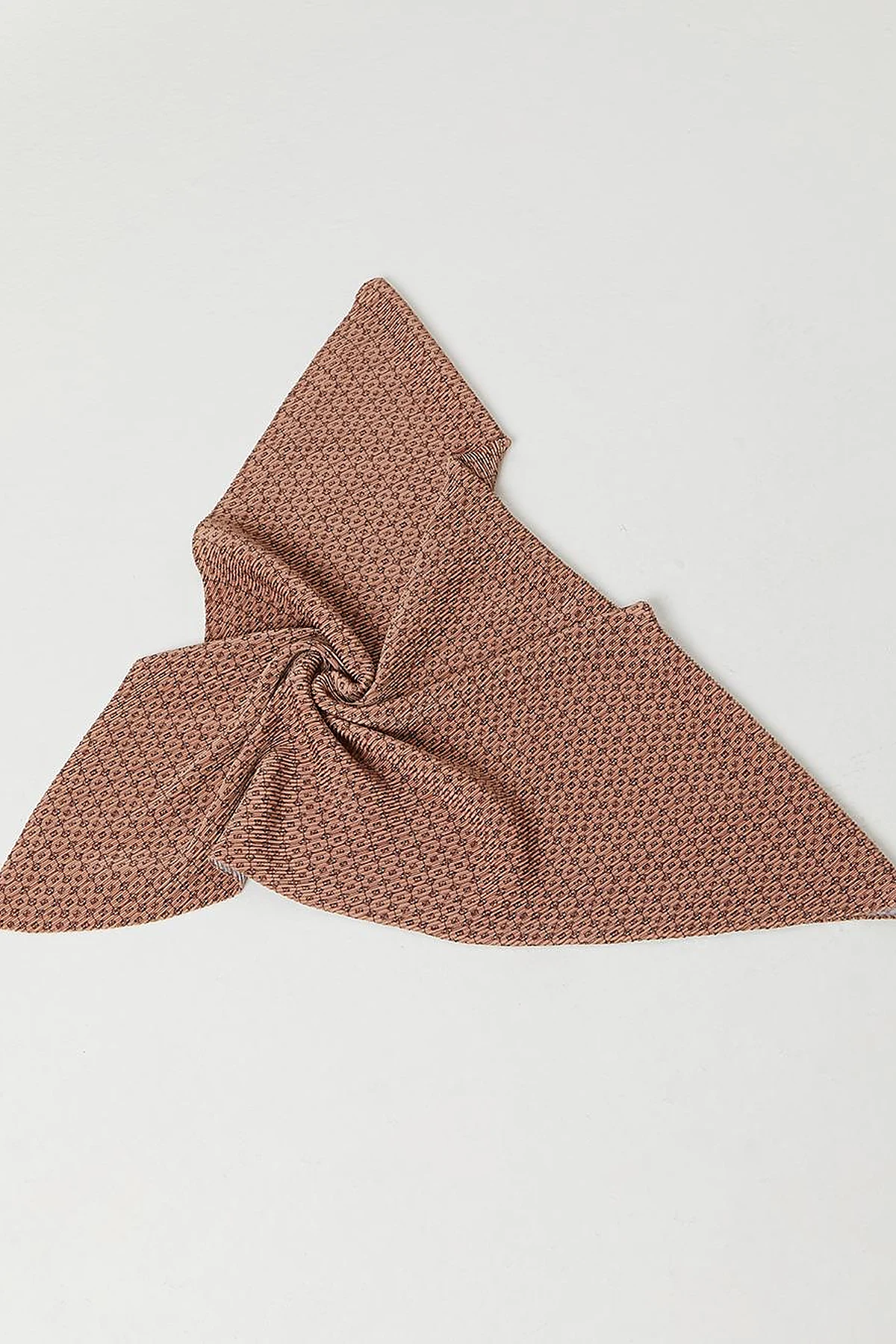 Hexagonal Monogram Pleated Scarf Soil