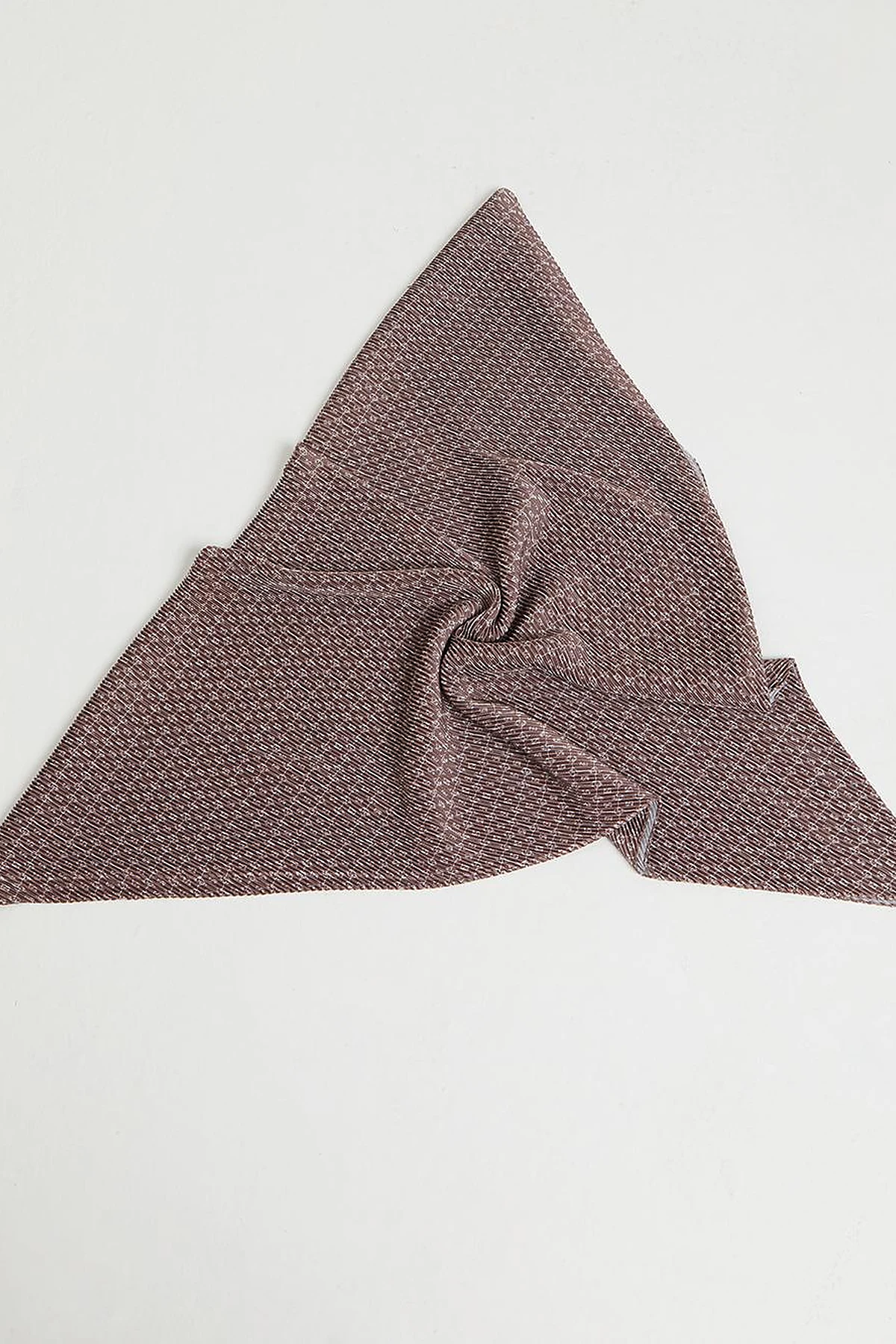 Hexagonal Monogram Pleated Scarf Milky Brown