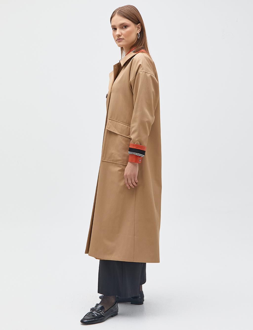 Double Pocketed Double Breasted Trench Coat Beige