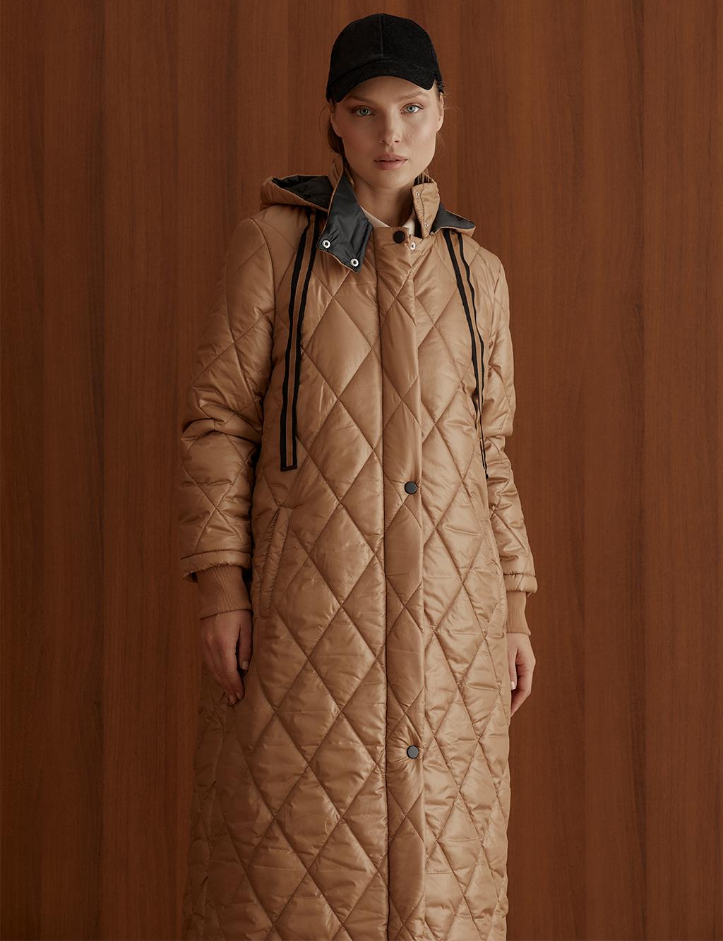 Diamond Slice Quilted Hooded Coat Camel