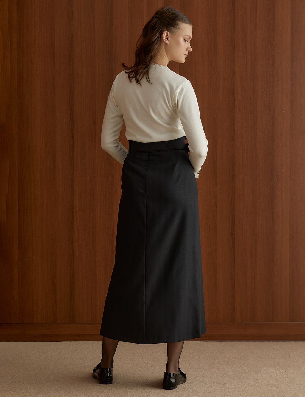 Belted Pleated Skirt Black