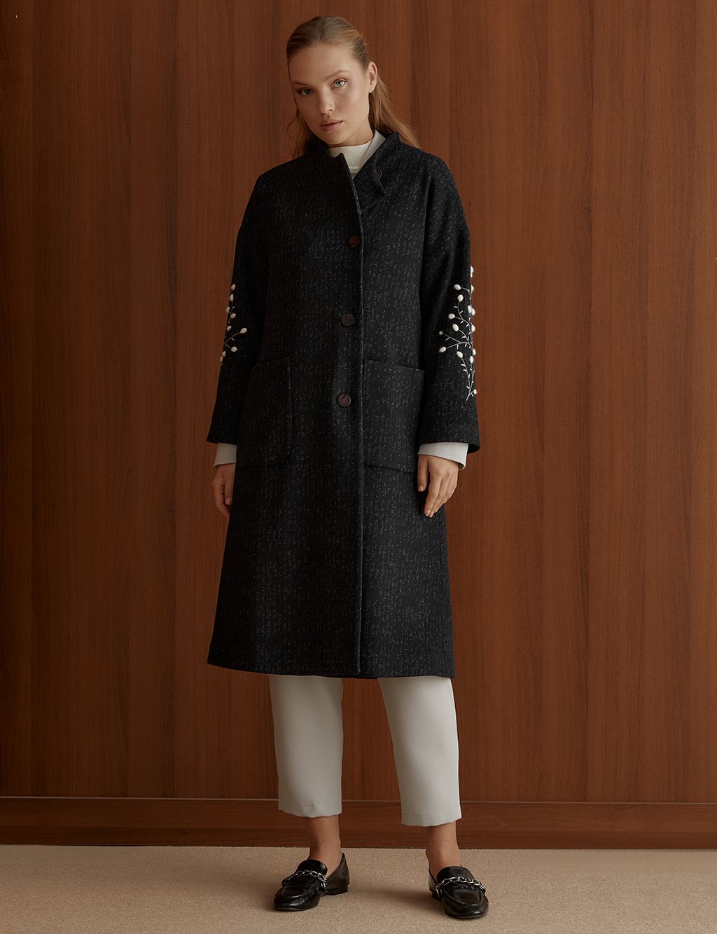 Embroidered Arm and Marbled Coat Navy-Claret Red