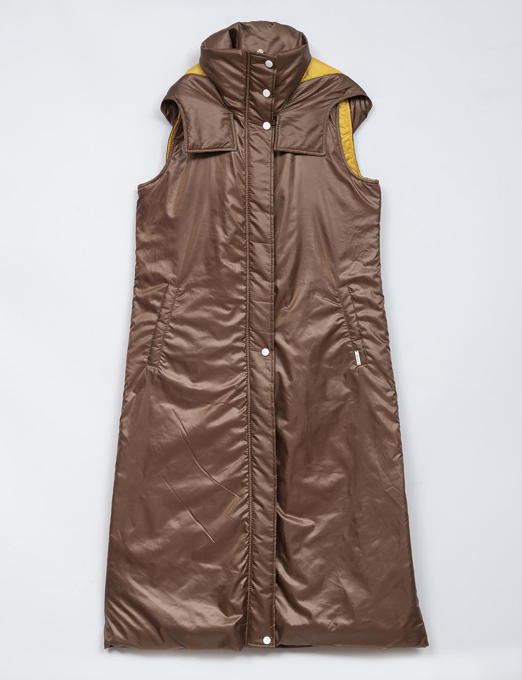 Hooded Inflatable Vest Brown