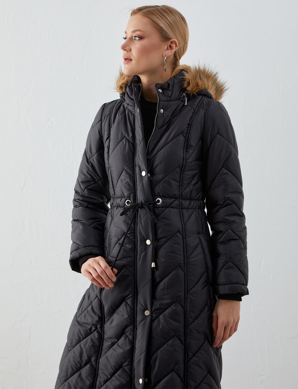 Waist Pleated Zigzag Quilted Inflatable Coat Black