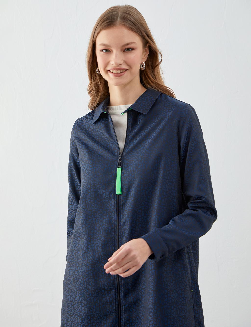 Zipper Closure Patterned Tunic Sax-Black