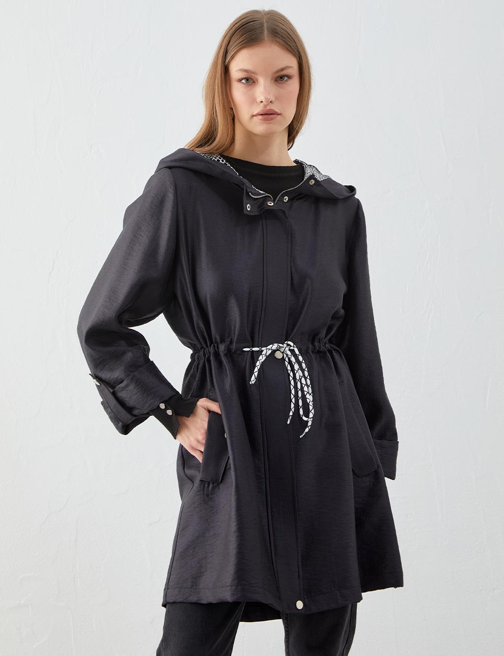 Pleated Waist Snap Snap Closure Trench Coat|Cap Black