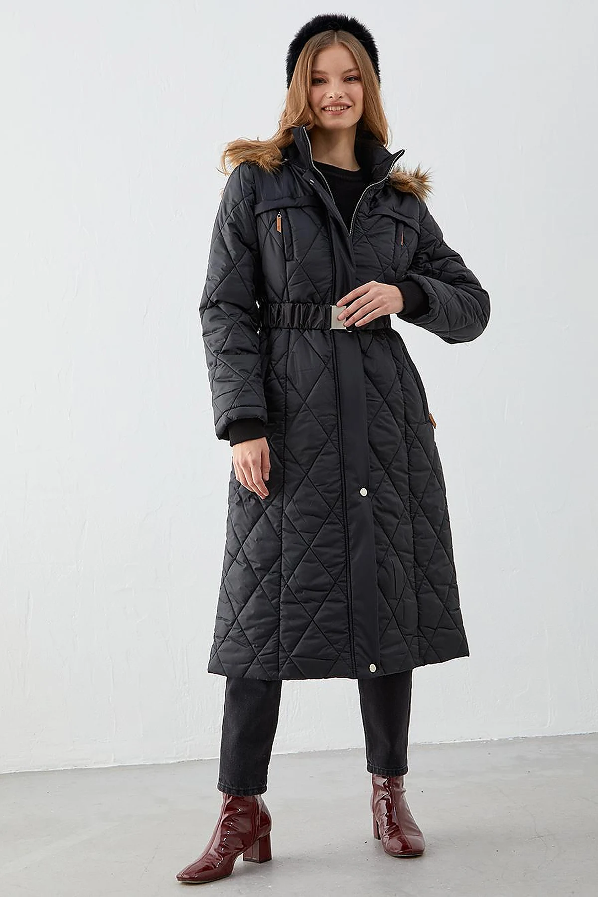 Diamond Quilted Puffer Coat Black
