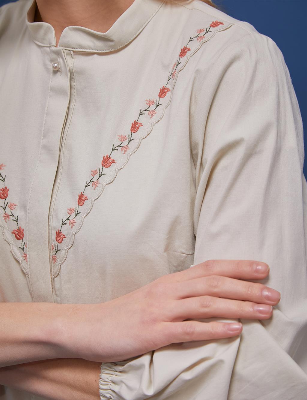Frilly Embroidered Blouse Cream