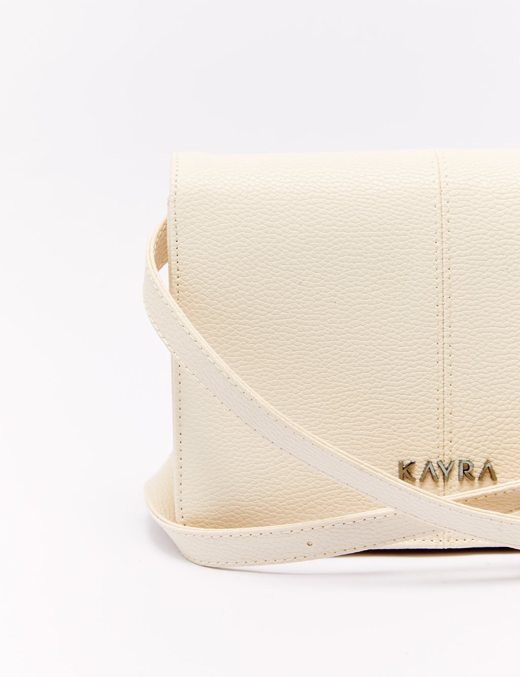 Dikiş Detaylı Kapaklı Çanta Krem