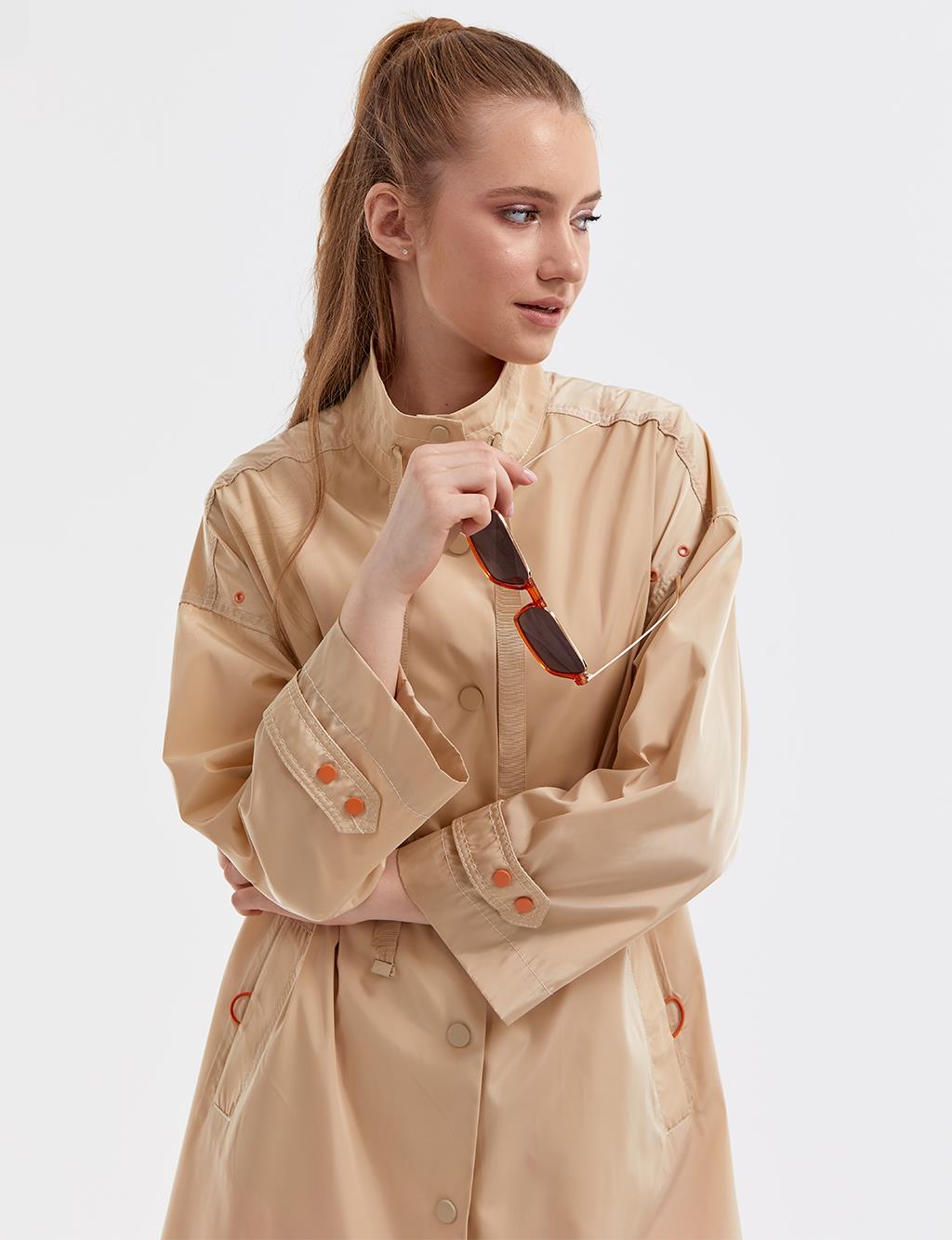 Snap-On Sports Trench Coat Cream