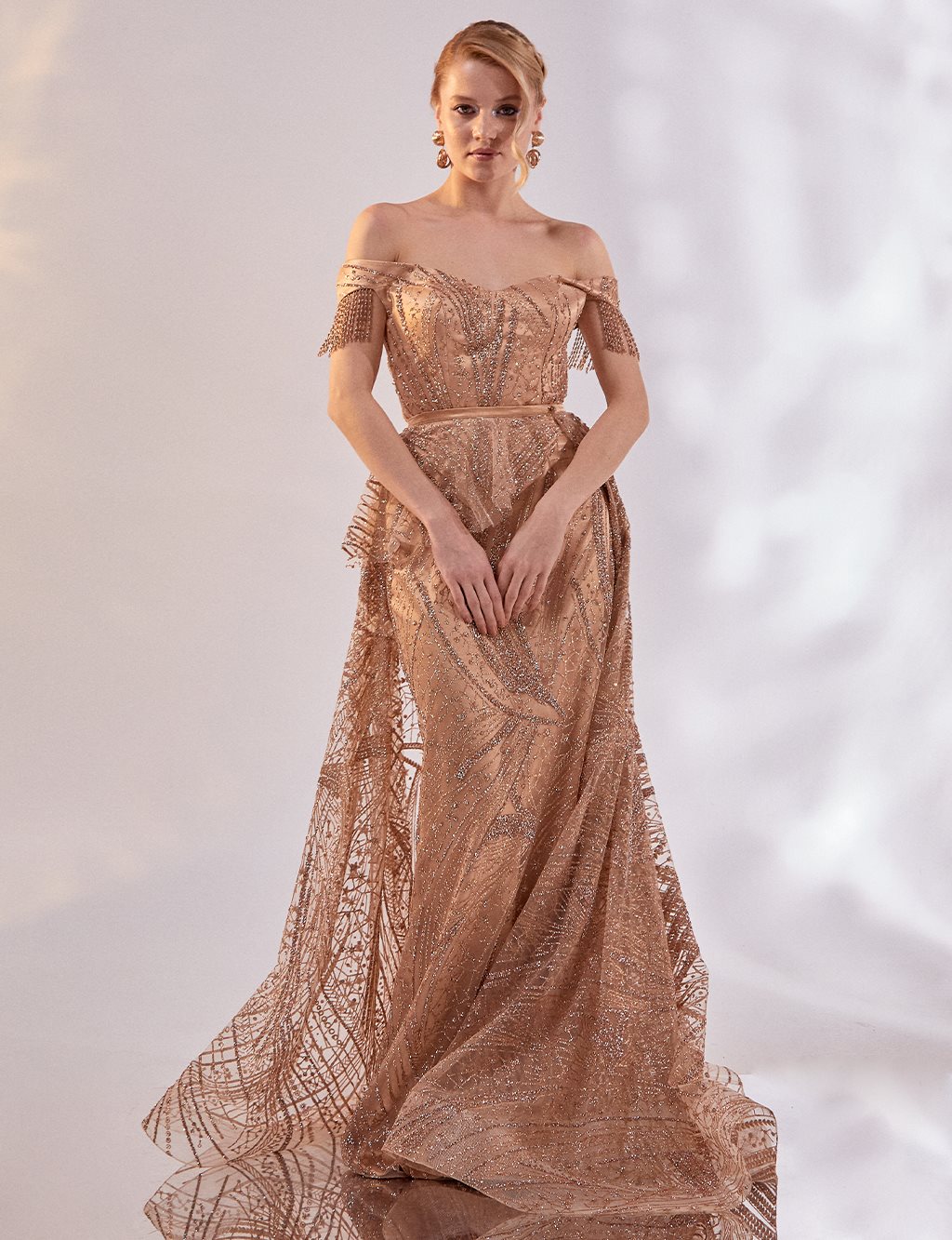 Fish Form Evening Dress Powder