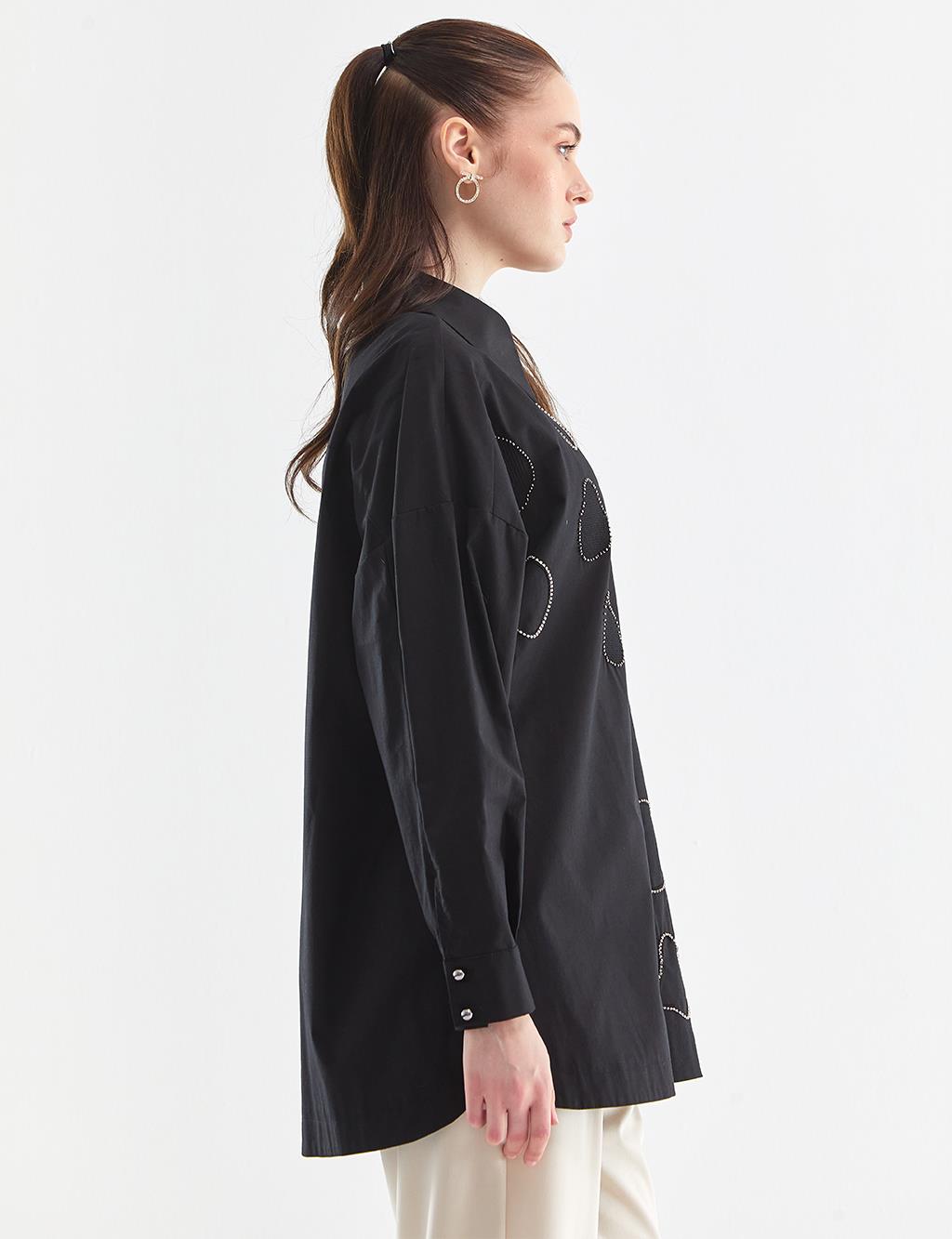 Patı Gizli İşlemeli Tunik Siyah