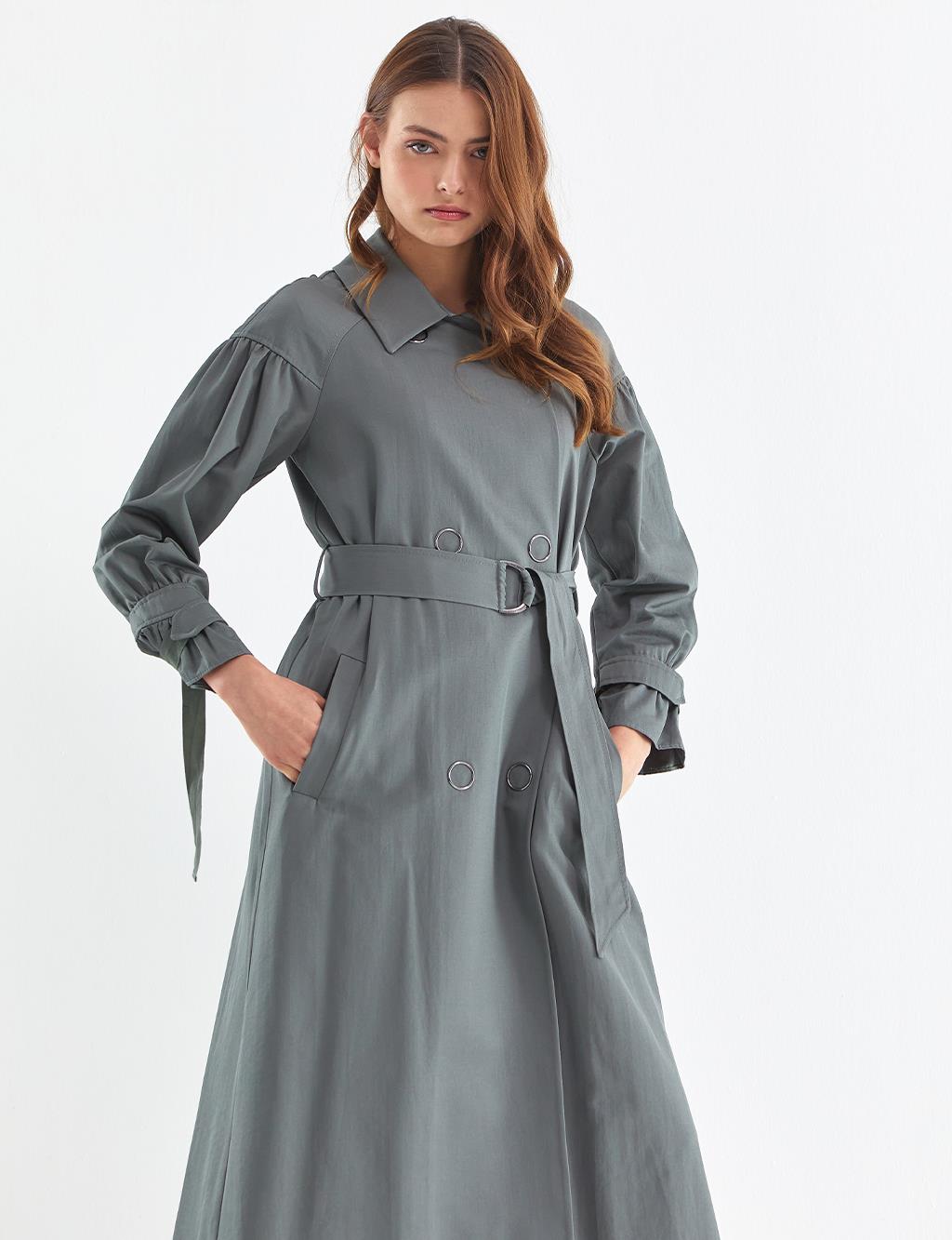 Snap Closure Pleated Trench Coat Smoked