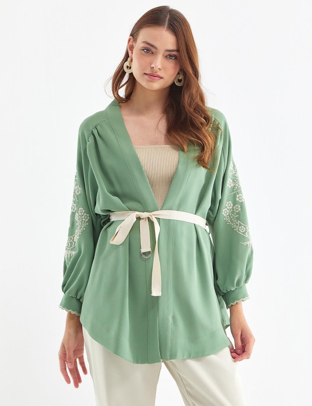 Kolları Nakışlı Kimono Çağla Yeşili