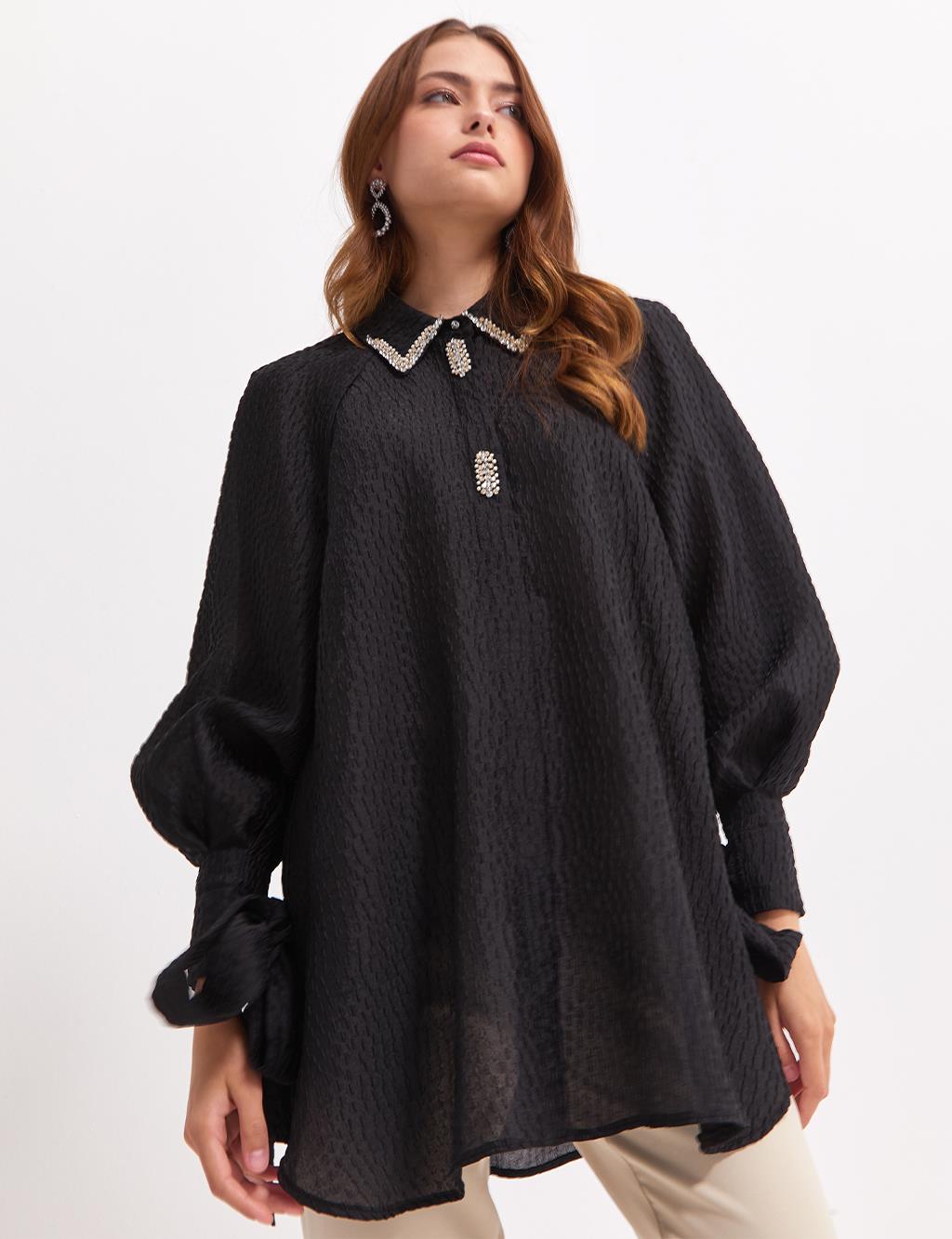 Embossed Balloon Sleeve Blouse Black