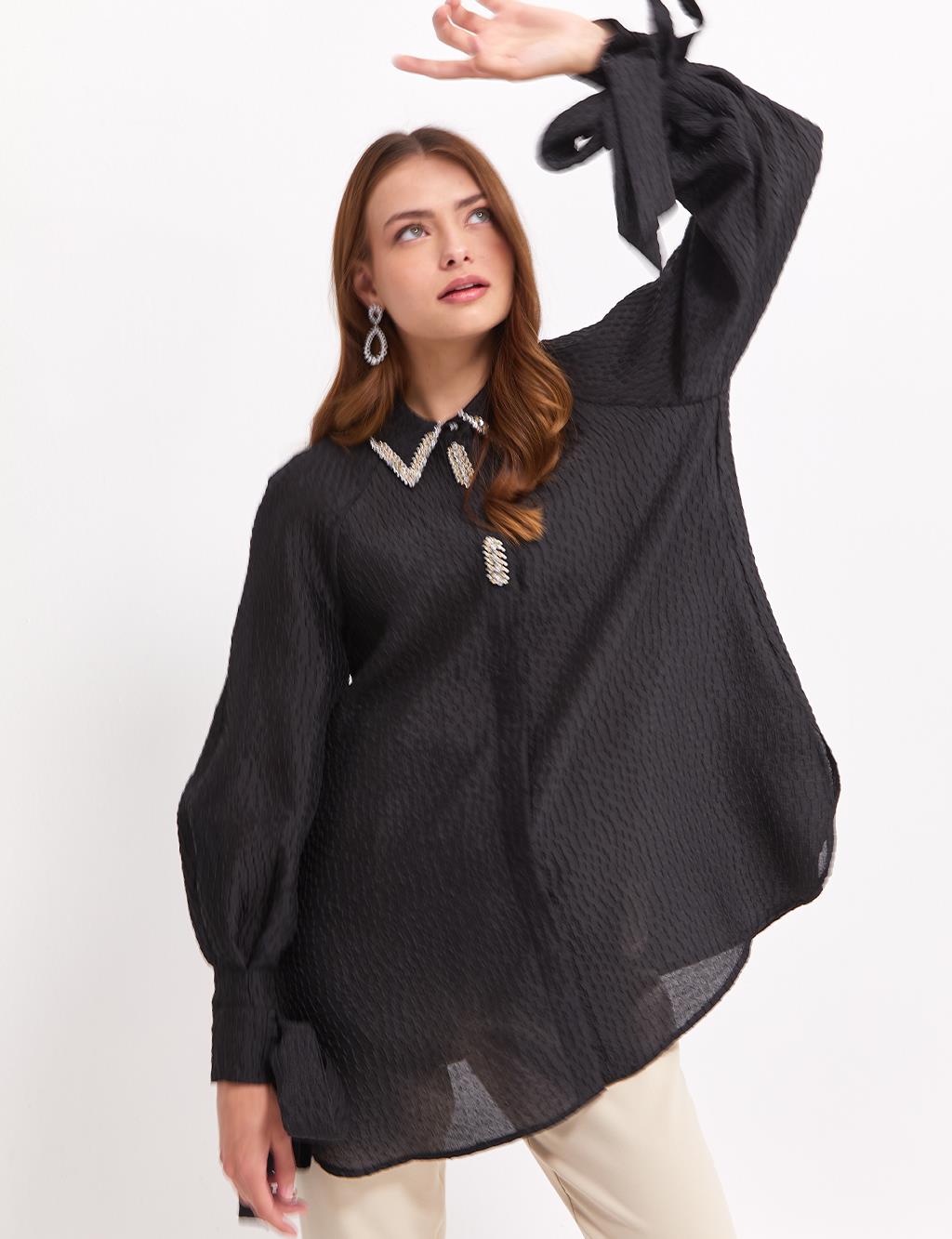 Embossed Balloon Sleeve Blouse Black