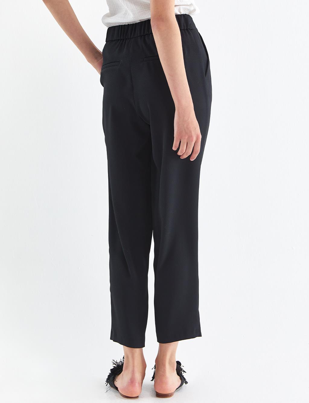 Pleated Classic Pants Black