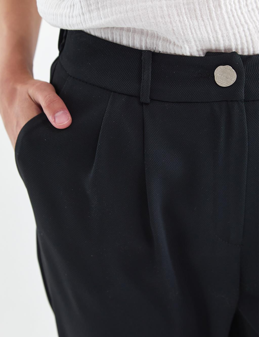 Pleated Classic Pants Black