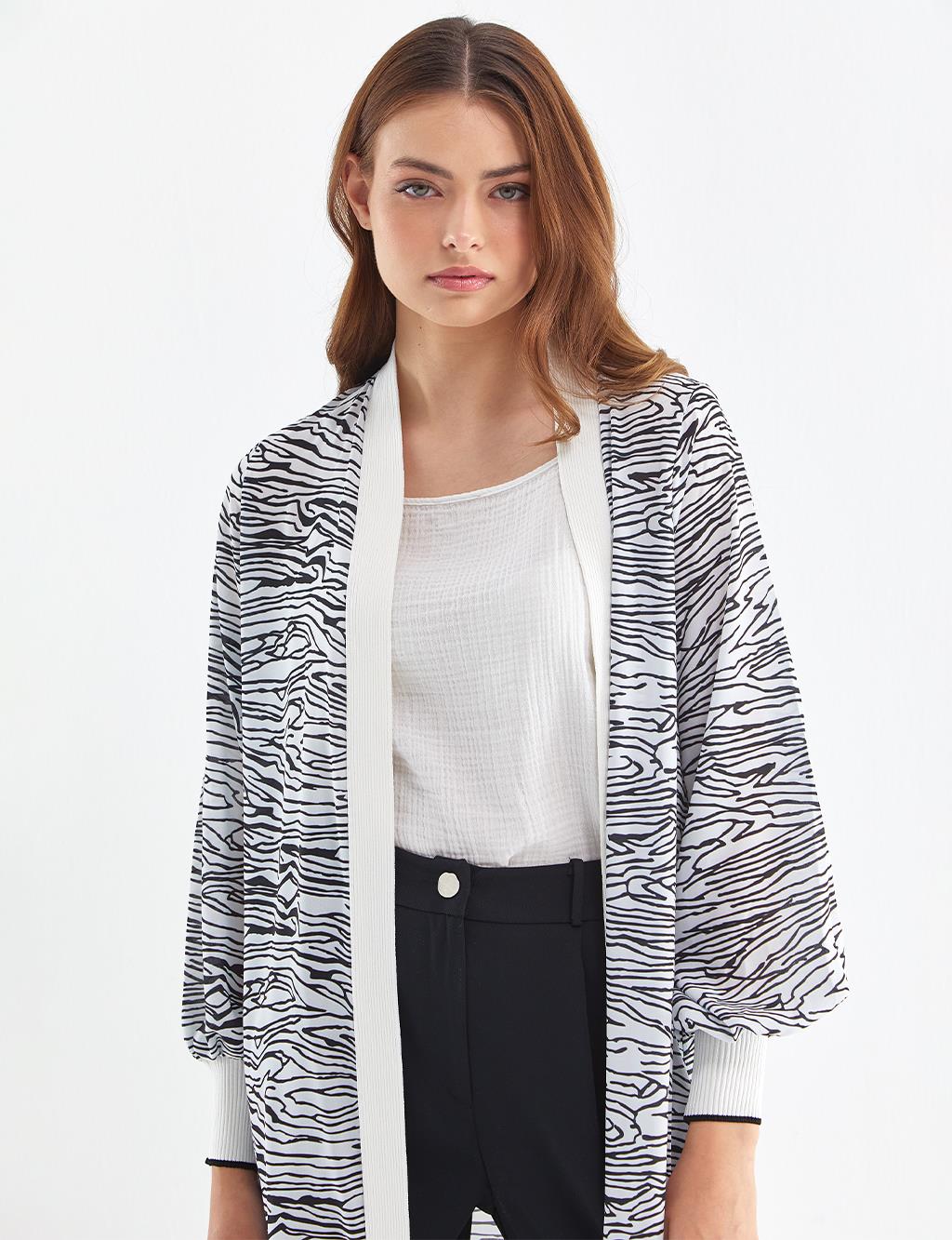 Zebra Pattern Knitwear Cardigan Ecru