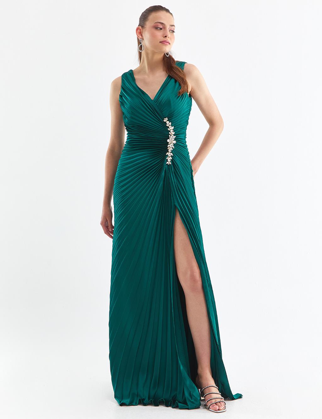 Crystal Embroidered Pleated Evening Dress Emerald FC