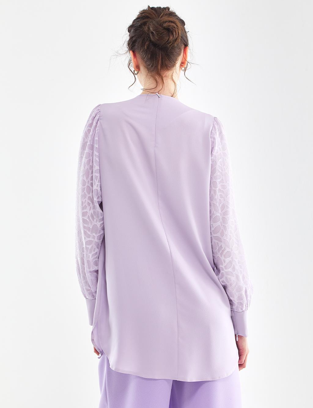 Pearl and Chain Detailed Blouse Lilac