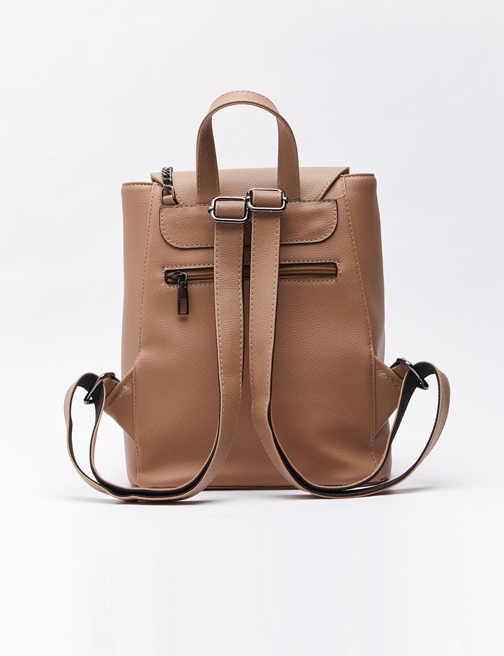 Clamshell Backpack Mink