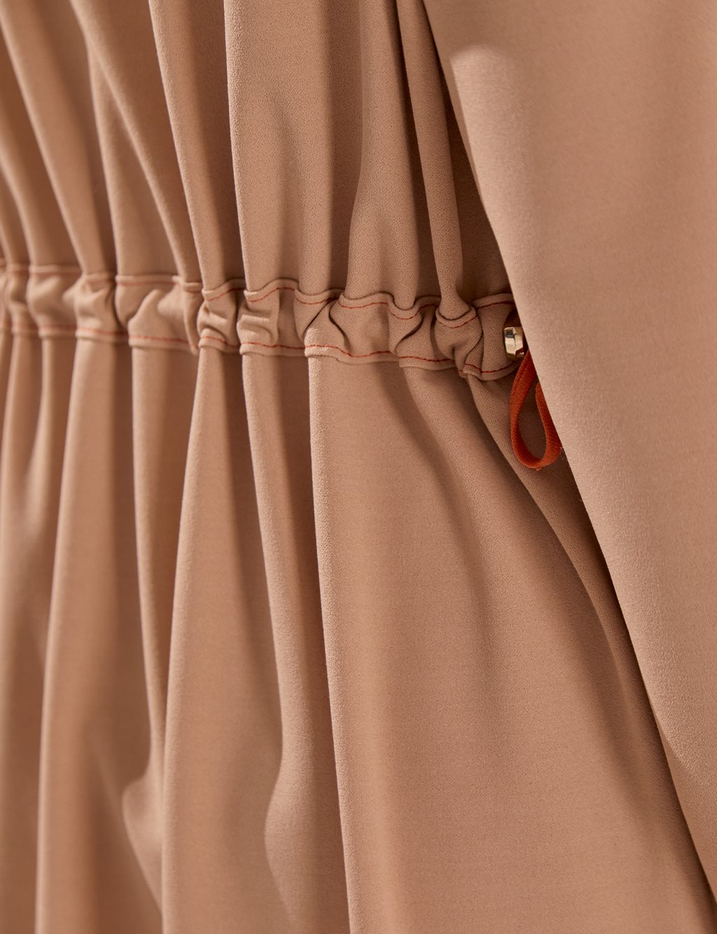 Waist Pleated Zippered Topcoat Milky Brown