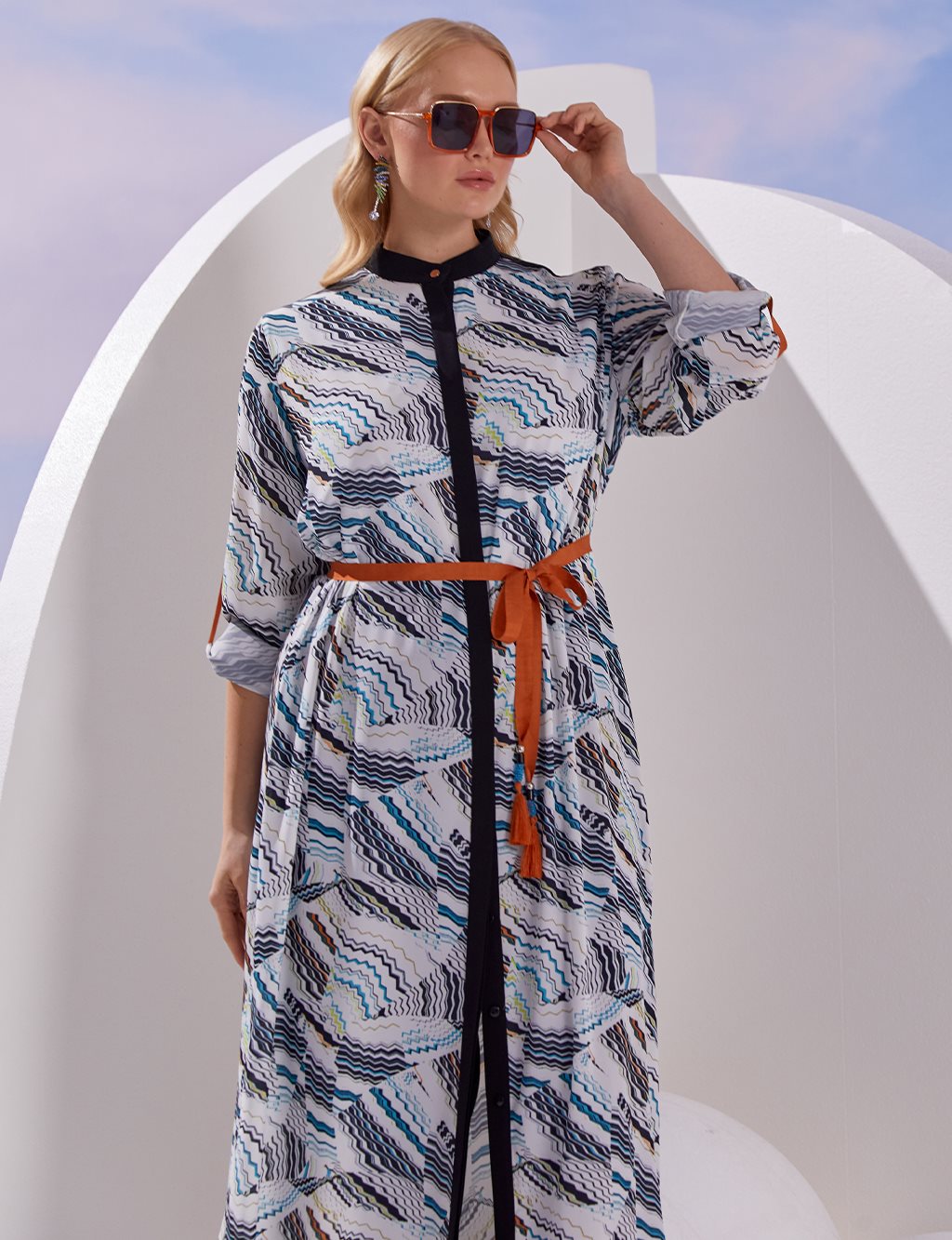 Belted Abstract Pattern Tunic White-Black