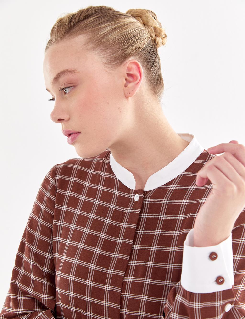 Back Pleated Plaid Tunic Brown-White