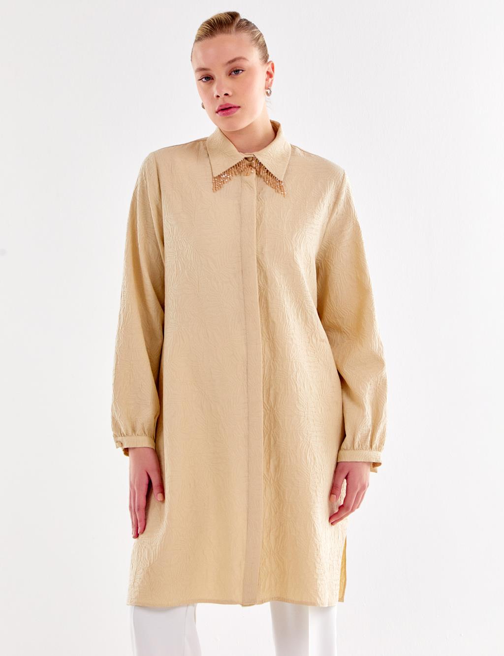 Tasseled Collar Tunic Cream