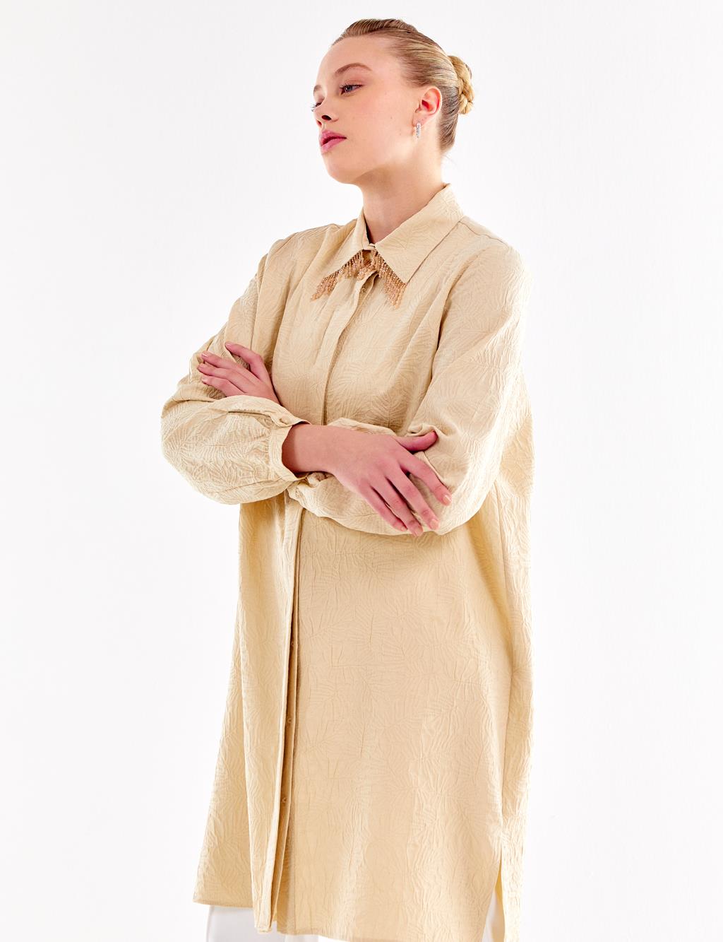 Tasseled Collar Tunic Cream