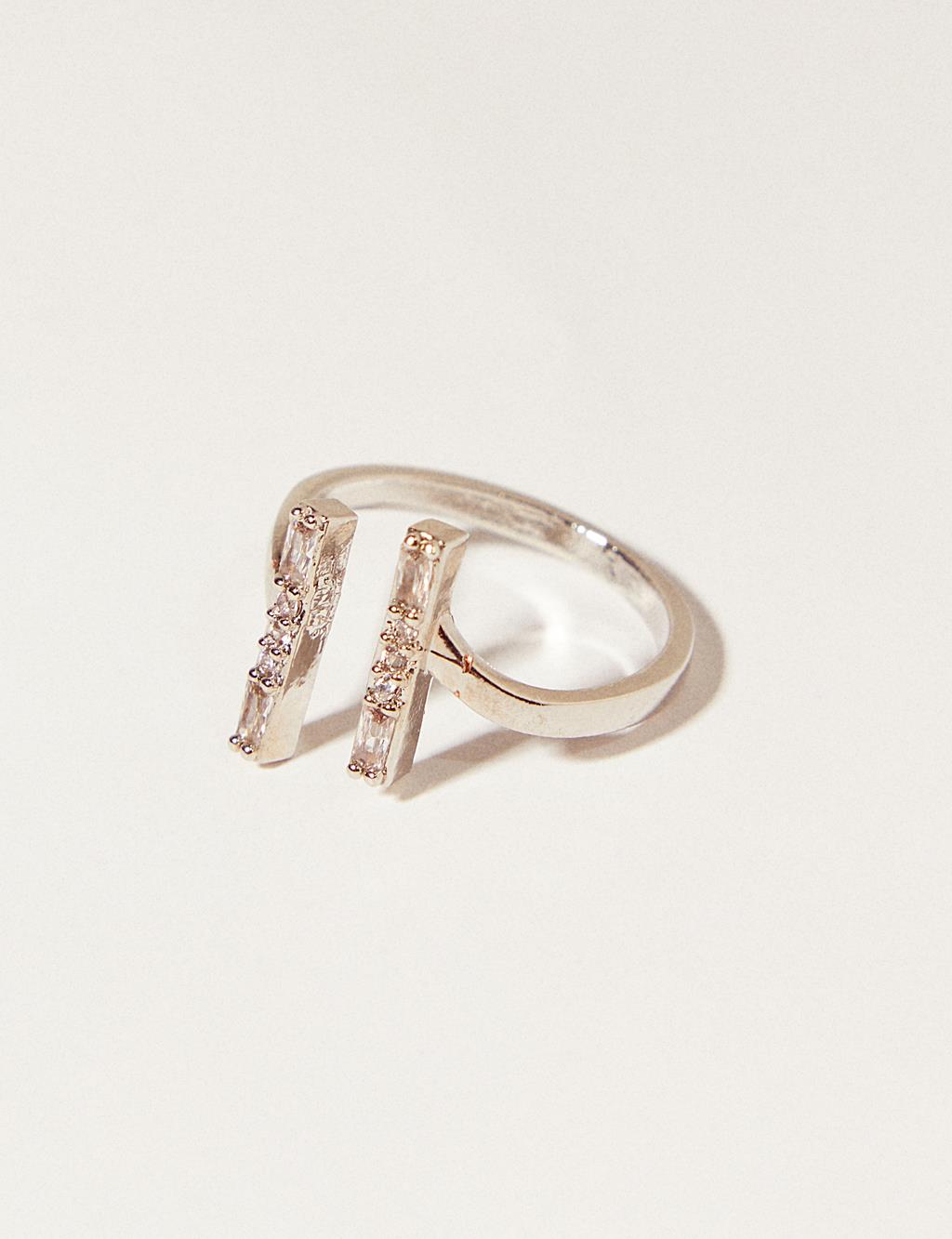 Stick Shaped Ring Silver