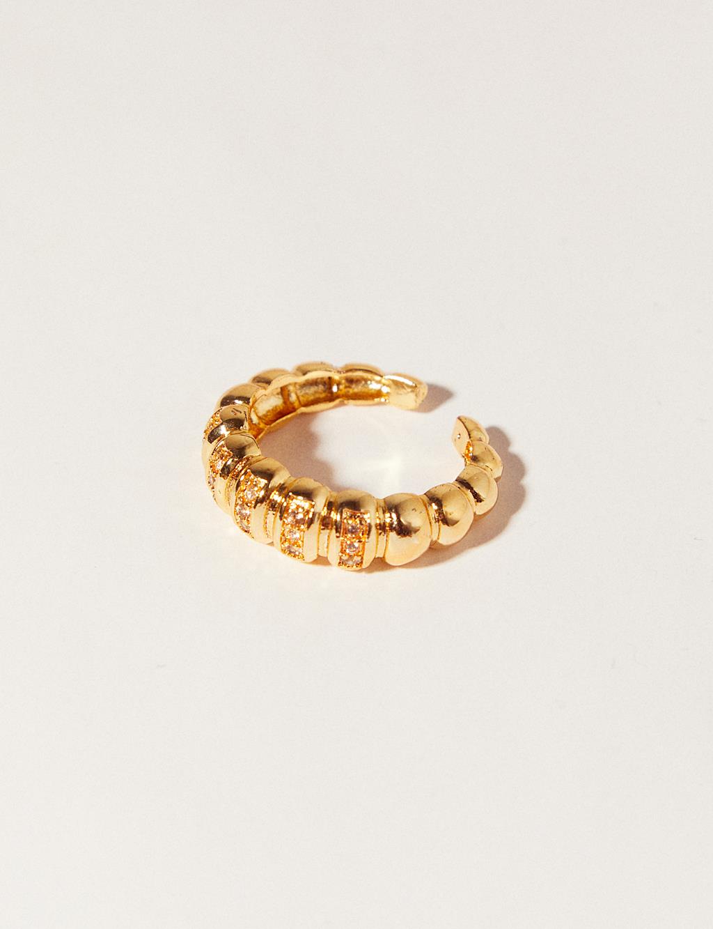 Zircon Stone Mussel Ring Gold