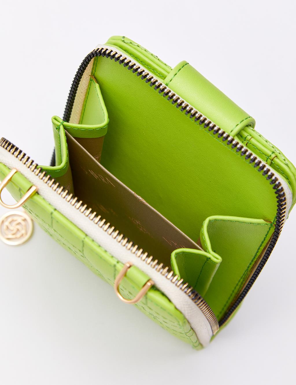 Quilted Square Bag Wallet Pistachio Green