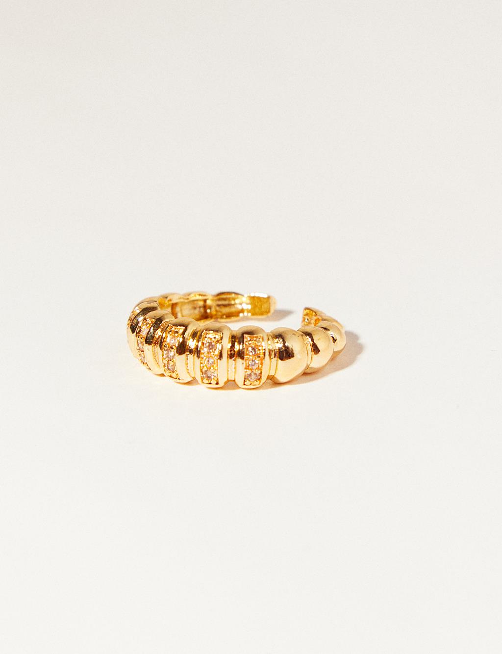 Zircon Stone Mussel Ring Gold