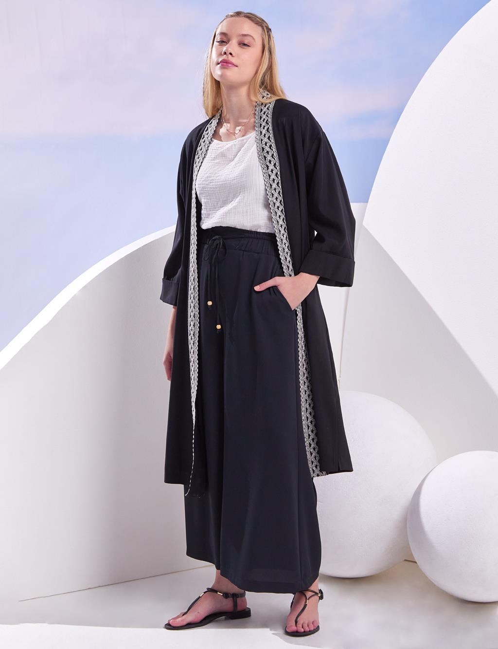 KYR Embroidered Detailed Abaya Black